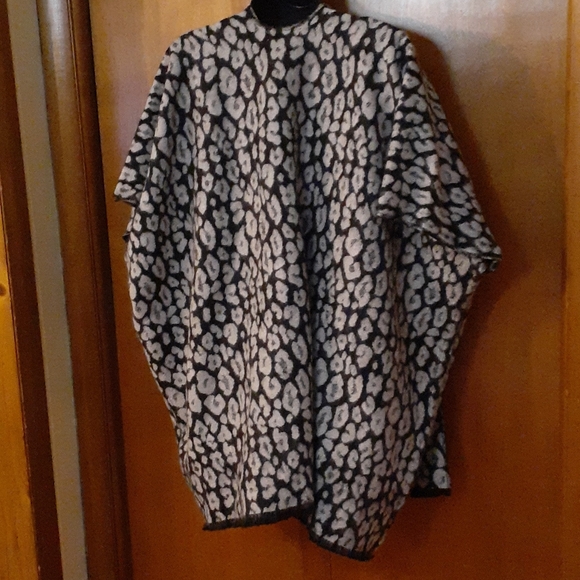 NWOT Loft Oversized Vest XS/S - Picture 3 of 5